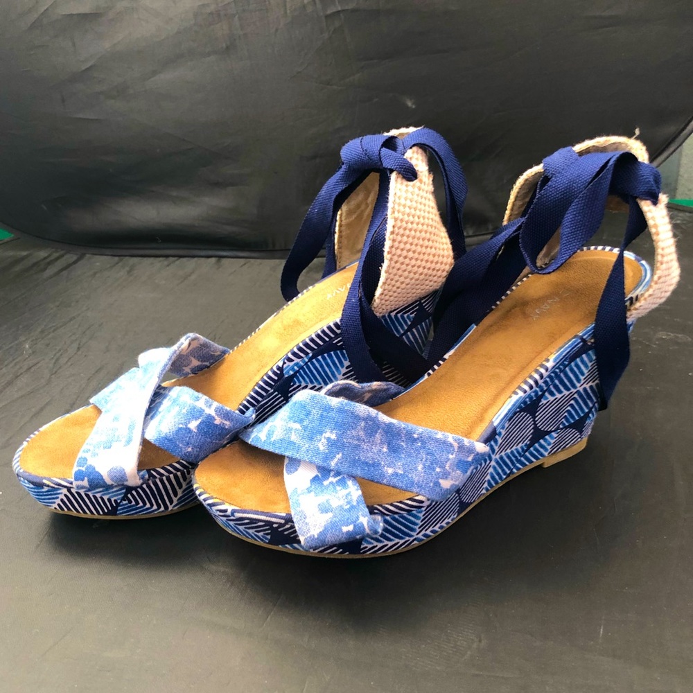 Old Navy Wedges
